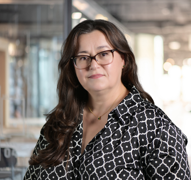 Coach Kristine Lalonde